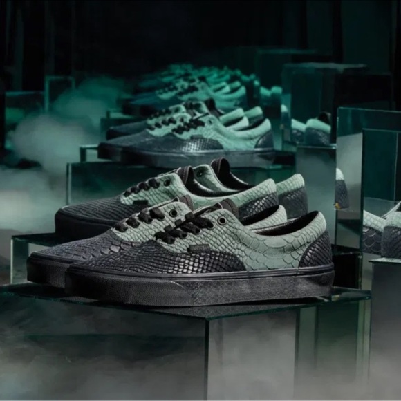 âĄď¸Vans ShoesâĄď¸ x HARRY POTTER đ Slytherin đ - Picture 4 of 7